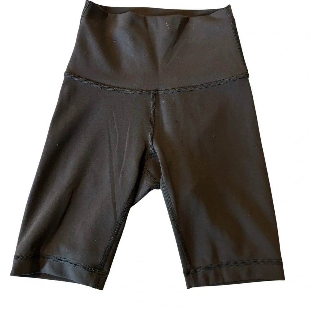 lululemon athletica these sleek